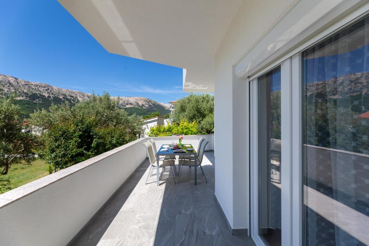 Apartments Lucija Baska  Luaran gambar